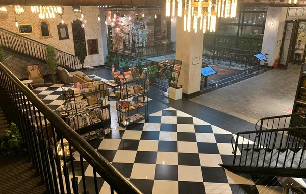 Отныне посетители Baku Book Center смогут читать Коран на разных языках - Бахрам Багирзаде 