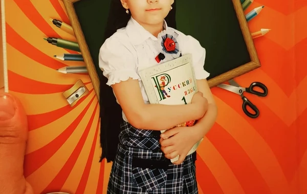 Könül Yusifqızı illərdir kimliyini gizli saxladığı həyat yoldaşının şəklini paylaşdı - FOTO