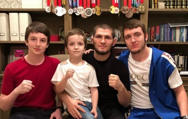 Nurmaqomedovun Dağıstandakı evinin görüntüləri yayıldı - FOTO