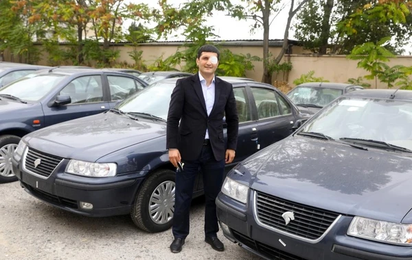 Nazirlikdən Kamil Musaviyə bahalı hədiyyə - FOTO