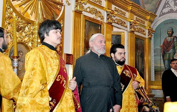 Священника обвинили в изнасиловании несовершеннолетних - ФОТО