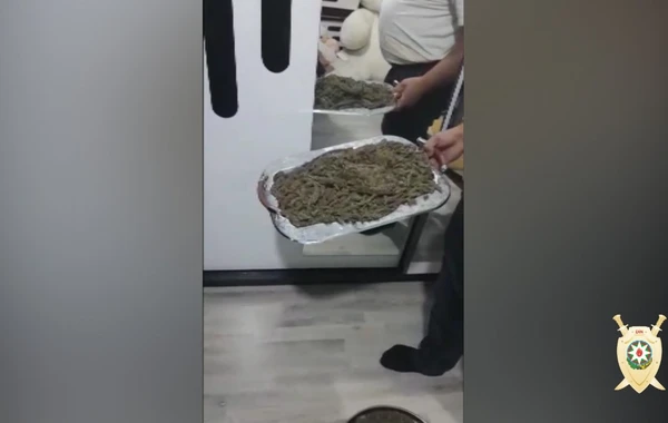 Narkotik satan bacı-qardaş saxlanılıb - FOTO