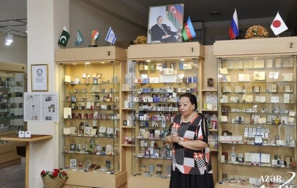 Mehriban Əliyevaya həsr olunmuş miniatür kitabın təqdimatı keçirilib - FOTO