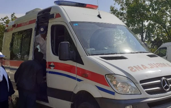 Bərdədə iki “Jiquli” toqquşdu - FOTOLAR