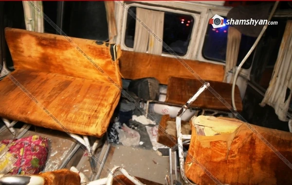 Ermənistanda 4 hərbi yük maşını toqquşub: 1 ölü, 14 yaralı var - FOTO
