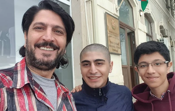 Tanınmış teleaparıcı oğlunu əsgər yola saldı - FOTO