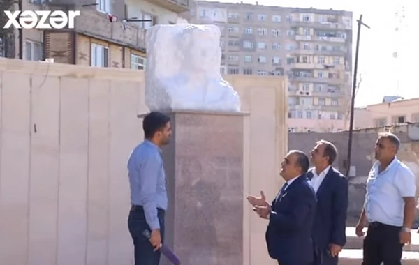 Mikayıl Müşfiqin büstü yeni formada - VİDEO