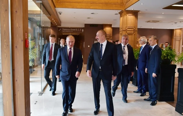 В Сочи состоялась встреча президентов Азербайджана и России - ФОТО