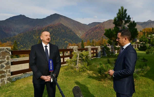 Prezident İlham Əliyevin Rusiyanın “Rossiya” və “Birinci” televiziya kanallarına müsahibəsi - FOTO