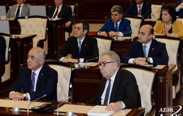 Əli Əsədov etimada görə İlham Əliyevə təşəkkür etdi - FOTO
