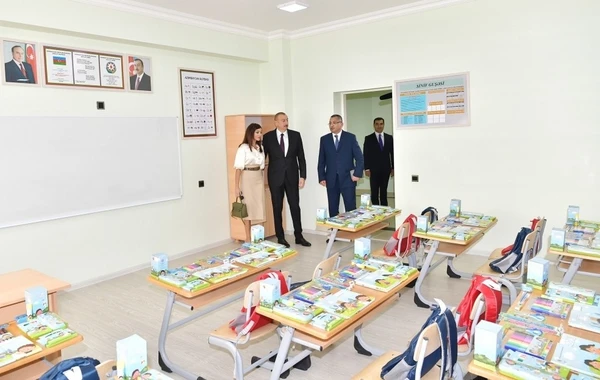 Prezident İlham Əliyev “Qobu Park-2” yaşayış kompleksinin açılışında - FOTO