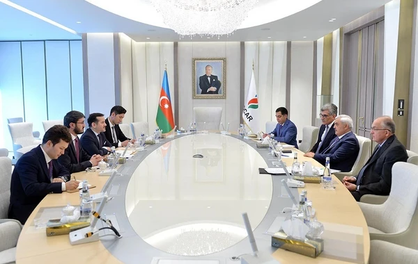 SOCAR prezidenti Əfqanıstanın Ticarət və Sənaye naziri ilə görüşüb