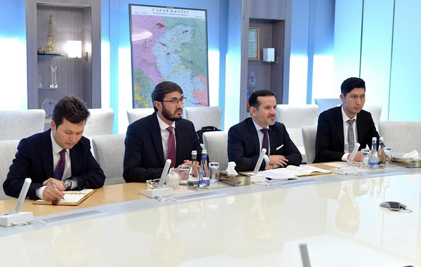 Президент SOCAR встретился с министром торговли и промышленности Афганистана