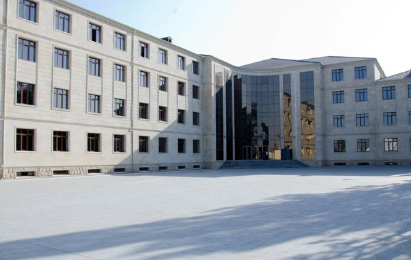 Bakıda 10 məktəb direktoru işdən çıxarılıb
