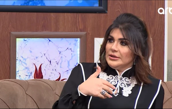 Elza Seyidcahan Xatunu HƏDƏLƏDİ: “Səni məhkəməyə verəcəm” – VİDEO