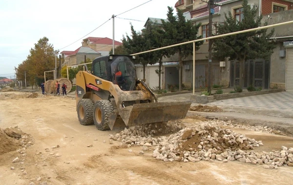 Daha bir küçə yenidən qurulub - FOTO