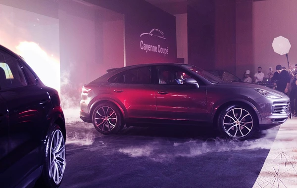 Bakıda iki yeni Porsche təqdim olundu - VİDEO