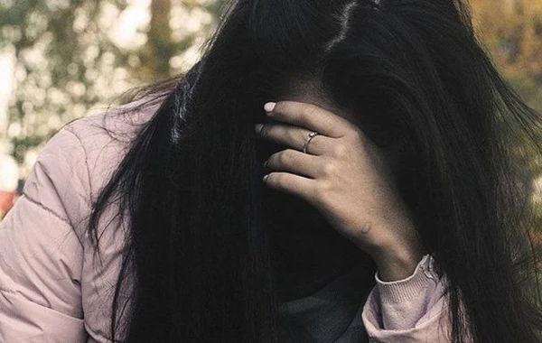 25 yaşlı 2 uşaq anası itkin düşüb - FOTO