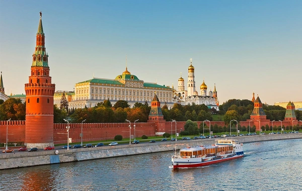 Peskov: Moskva Bakı ilə problemli məsələlərin həllini gözləyir