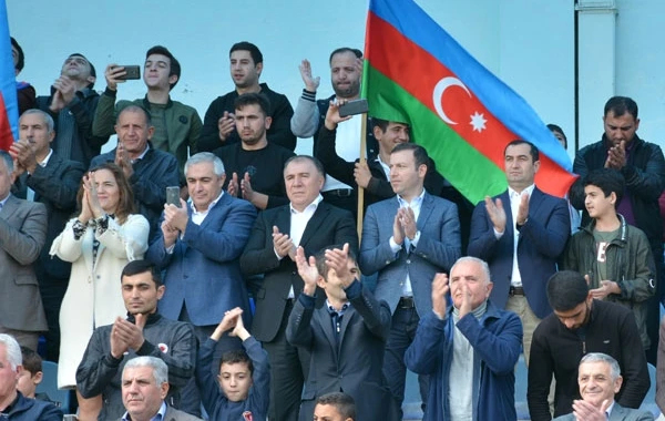 Şamaxıda futbol bayramı - Baş katib və icra başçısı tribunada - FOTO