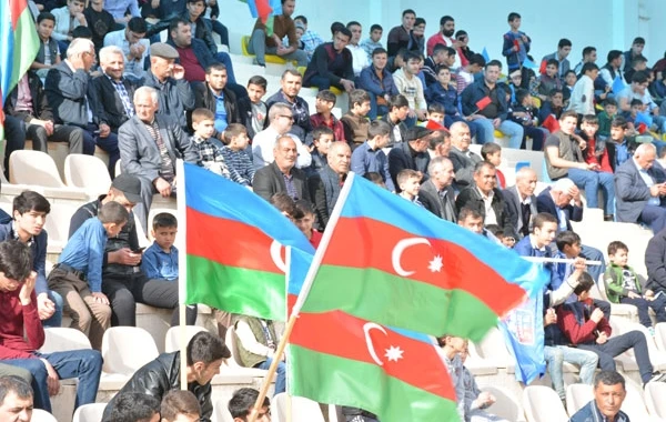 Şamaxıda futbol bayramı - Baş katib və icra başçısı tribunada - FOTO