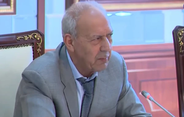 Xanhüseyn Kazımlının qalmaqallı çıxışı ilə bağlı ŞOK İDDİA - Milli Məclisə içkili gəlib