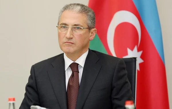 Nazir açıqladı - Köhnə avtomobillər yollardan yığışdırılacaq