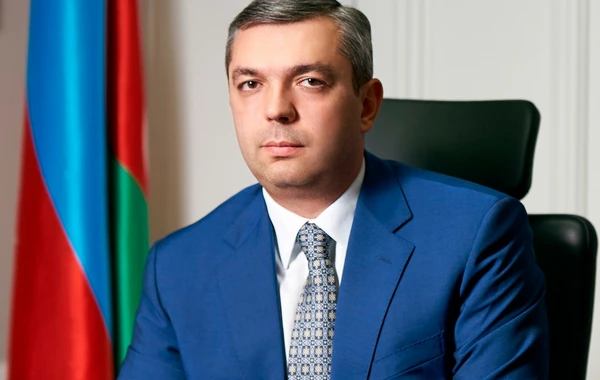 İlham Əliyev Prezident Administrasiyasına rəhbər təyin etdi - SƏRƏNCAM