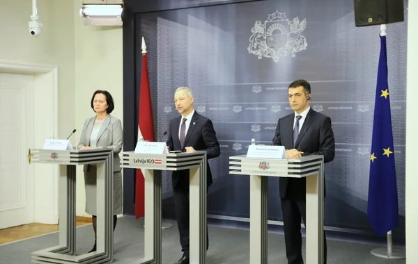 Latviya prezidenti hakim Ramin Qurbanova təşəkkür etdi
