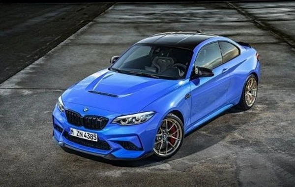 BMW выпустил лимитированную модель с использованием углепластика - ФОТО
