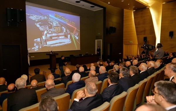 В SOCAR состоялось торжественное мероприятие по случаю 70-летия Нефтяных Камней - ФОТО