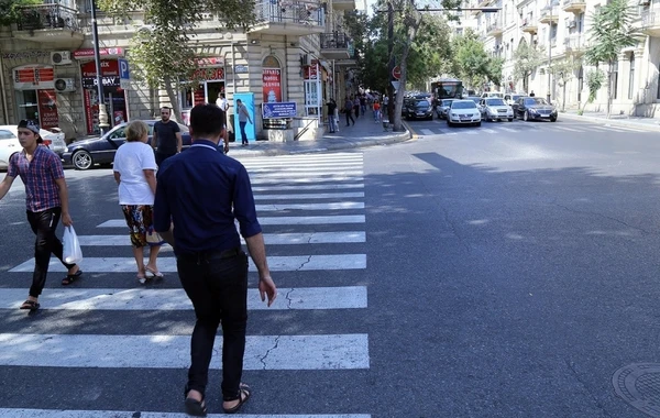 Yol polisindən piyadalara müraciət: Cinayət məsuliyyətinə cəlb olunacaqlar