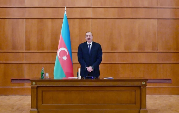 “Azərbaycan Xalq Cəbhəsinin hakimiyyəti tariximizin qara ləkəsidir” - Prezident İlham Əliyev