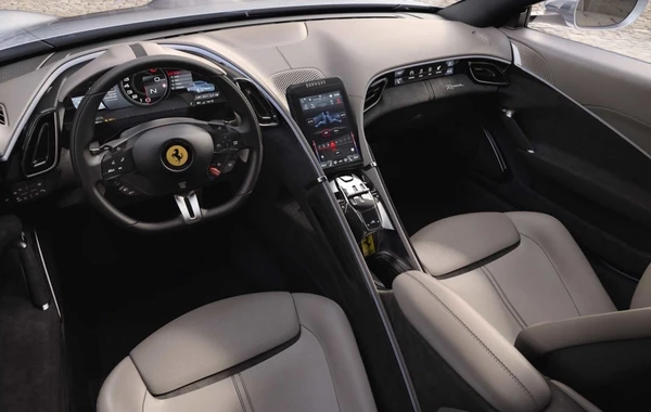 Ferrari презентовал новый суперкар Roma - ФОТО