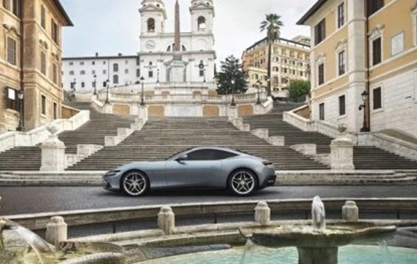 Ferrari презентовал новый суперкар Roma - ФОТО