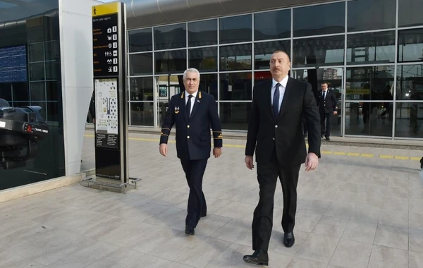 Президент Ильхам Алиев на открытии железнодорожной станции Пиршаги - ФОТО