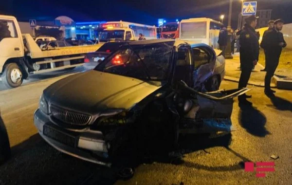 В Баку столкнулись 4 автомобиля, пострадали женщины-водители - ФОТО