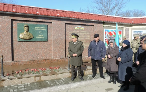 Milli Qəhrəman Çingiz Qurbanovun xatirəsi anılıb - FOTO