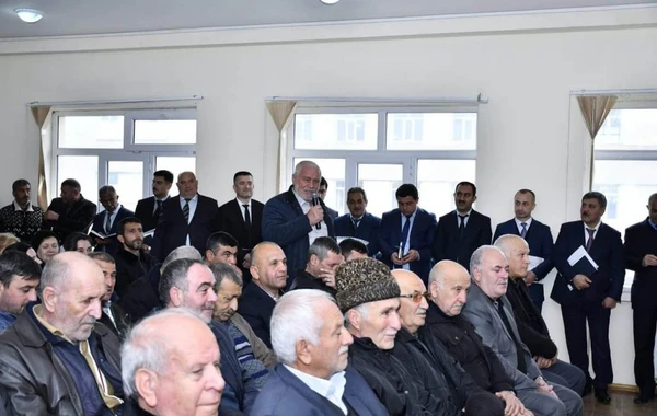 Bakıda icra başçıları vətəndaşlarla görüşdü - FOTO