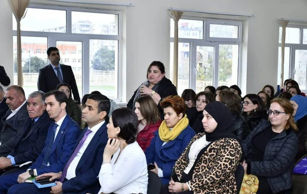 Bakıda icra başçıları vətəndaşlarla görüşdü - FOTO