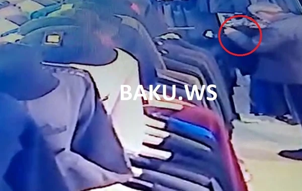 Bakıda kişi qadın satıcının başını qatdı və ... - VİDEO
