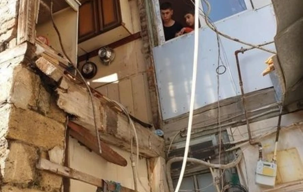 Еще в одном доме в Баку произошло обрушение - ФОТО