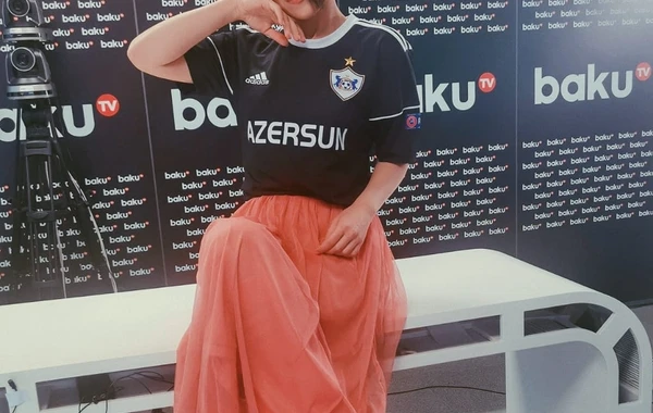 ITV və Baku TV-nin aparıcıları "Qarabağ"ın geyimində – VIDEO/FOTO