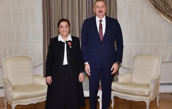 Президент Ильхам Алиев вручил Диляре Сеидзаде орден "Шараф" - ФОТО