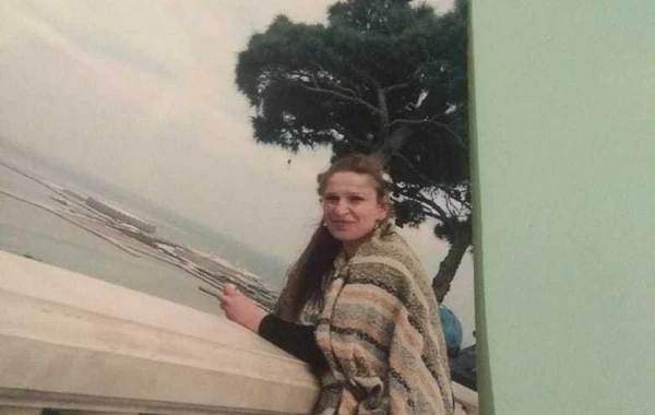 Azərbaycanda ərli qadın üç uşaq atasına qoşulub qaçıb - FOTO