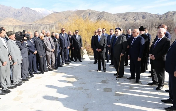 Şeyxülislam Ordubadda "Allahşükür" məscidinin açılışında iştirak edib - FOTO