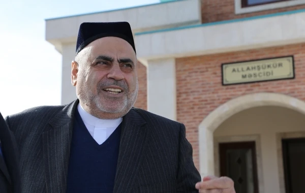 Şeyxülislam Ordubadda "Allahşükür" məscidinin açılışında iştirak edib - FOTO