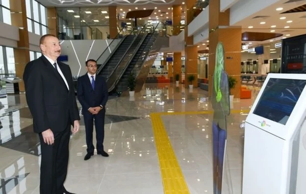 Ильхам Алиев на открытии комплекса "ASAN Həyat" в Шамахы - ФОТО