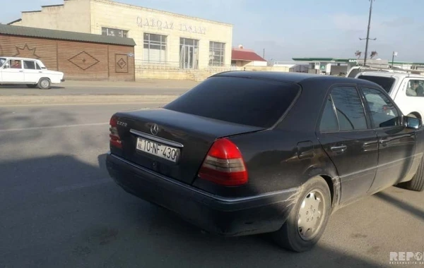 Azərbaycanda "gəlin maşını" qəzaya düşdü - FOTO