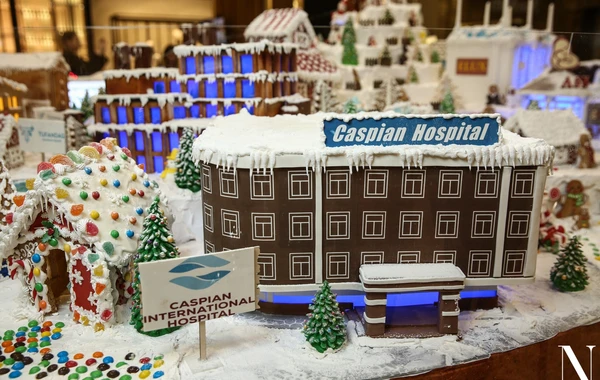 Шестого декабря в Port Baku Mall открылась выставка Gingerbread City - ВИДЕО